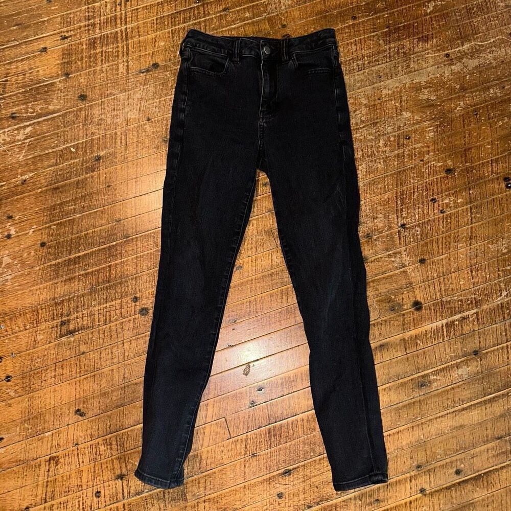 American Eagle black 4 super hi-rise normcore jeggings
